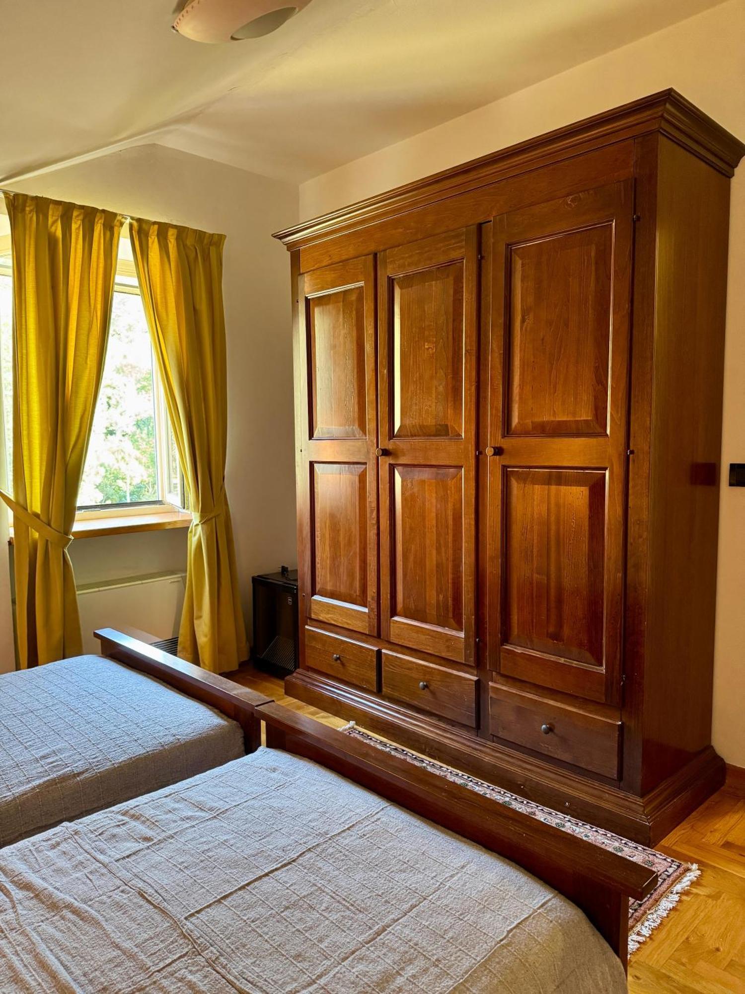 Villa Rava Hotel & Restaurant Bagian luar foto