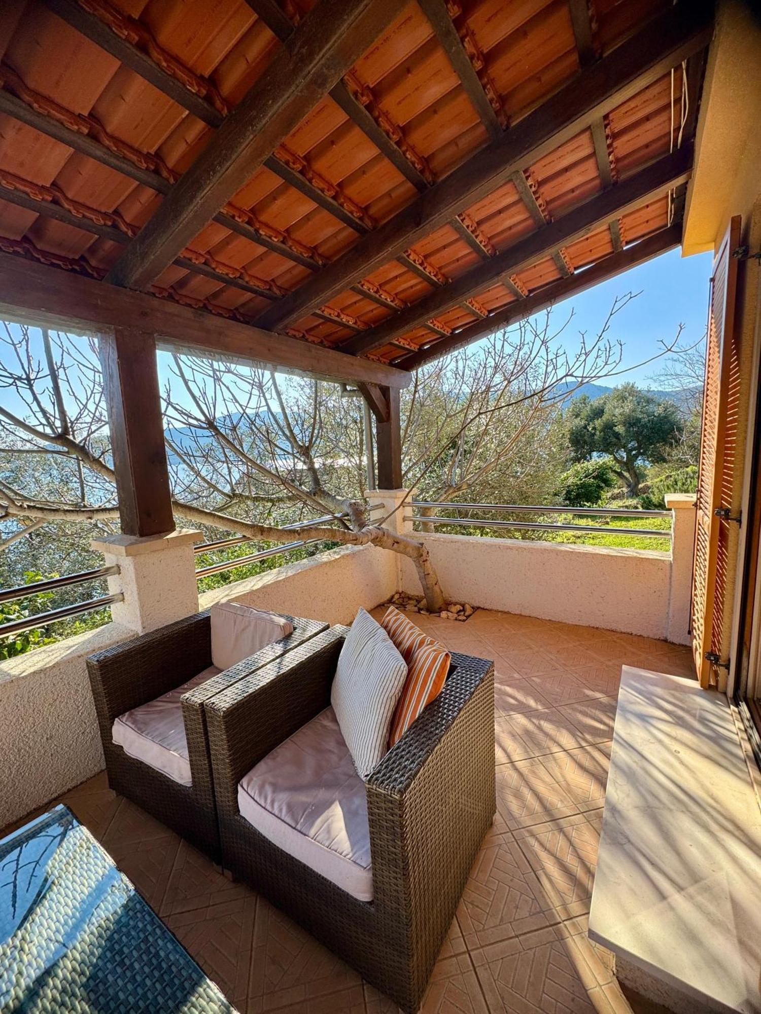 Villa Rava Hotel & Restaurant Bagian luar foto